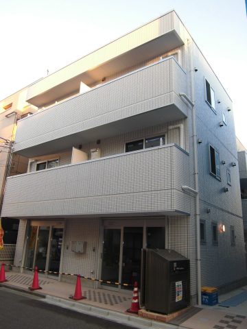 都営新宿線「瑞江駅」徒歩３分！美築・駅近の人気マンション！